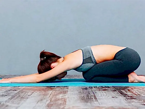 Öne Doğru Esneme Egzersizi